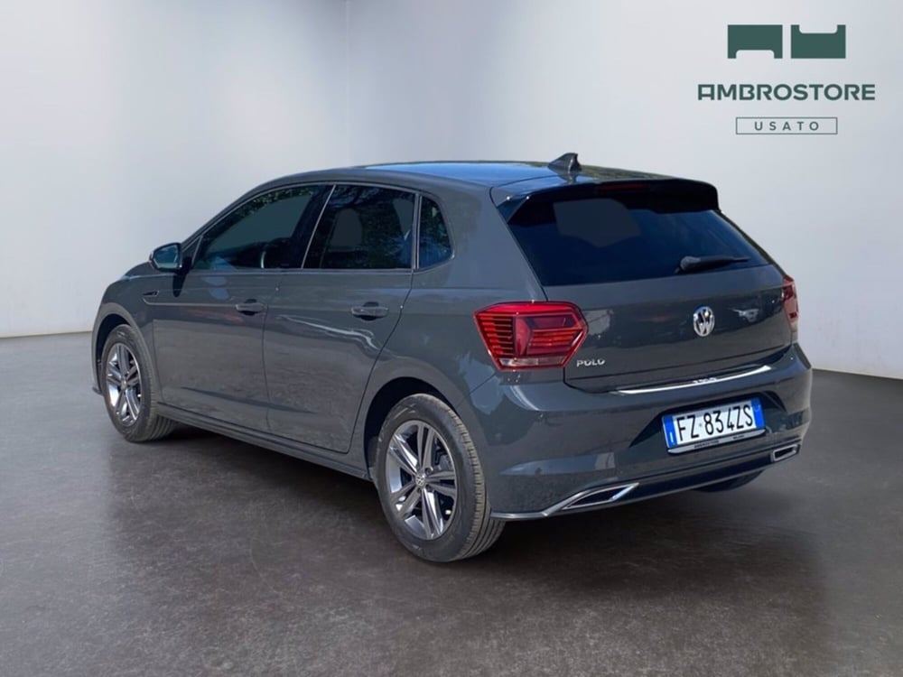 Volkswagen Polo usata a Milano (7)