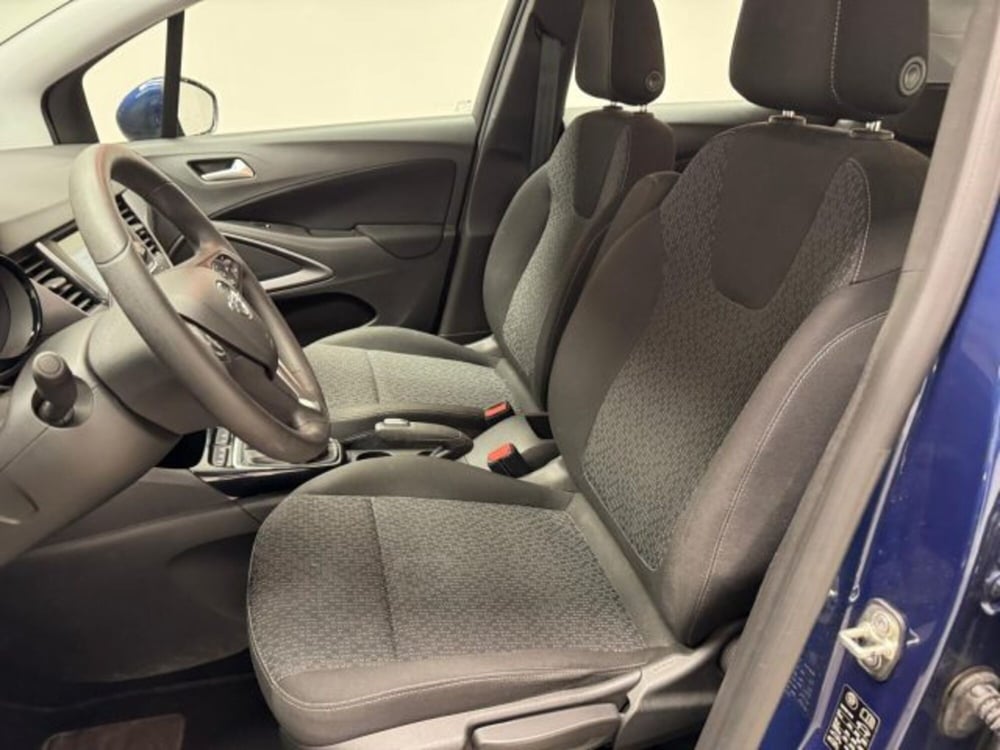 Opel Crossland X usata a Biella (16)