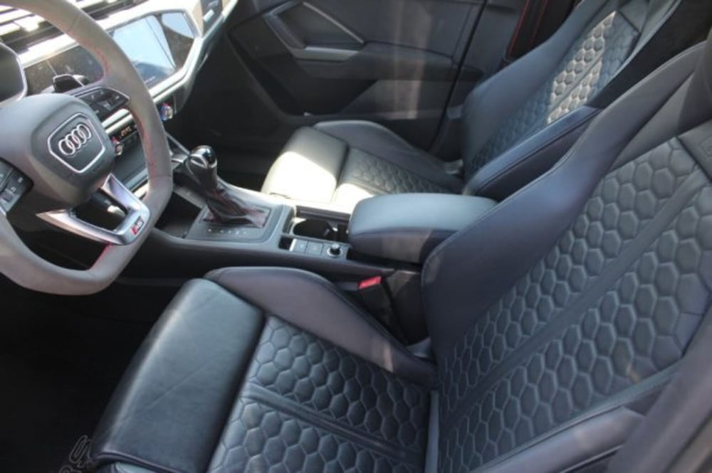 Audi RS Q3 Sportback usata a Lecce (11)