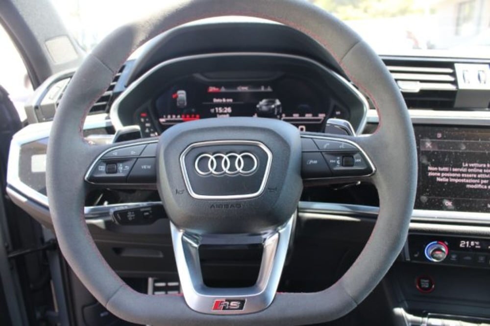 Audi RS Q3 Sportback usata a Lecce (15)