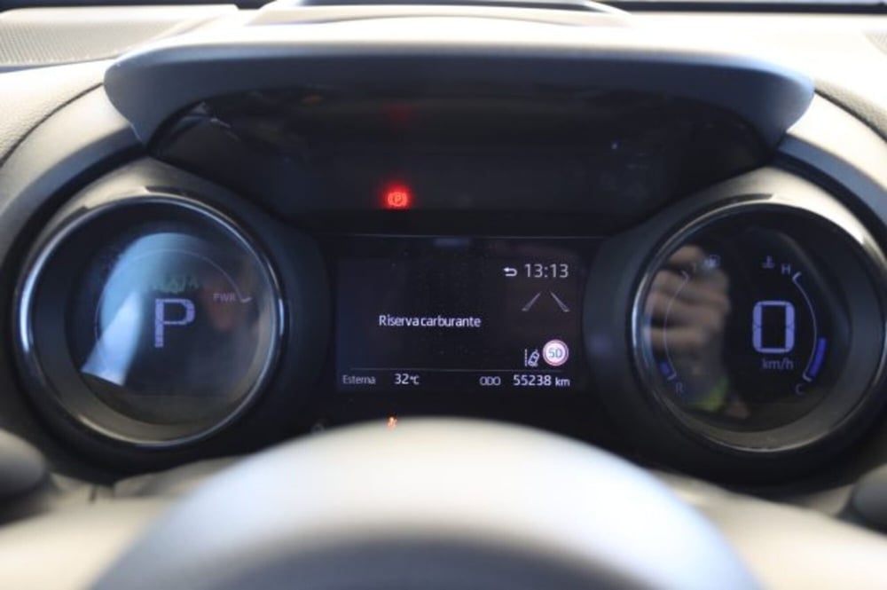 Toyota Yaris Cross usata a Roma (13)