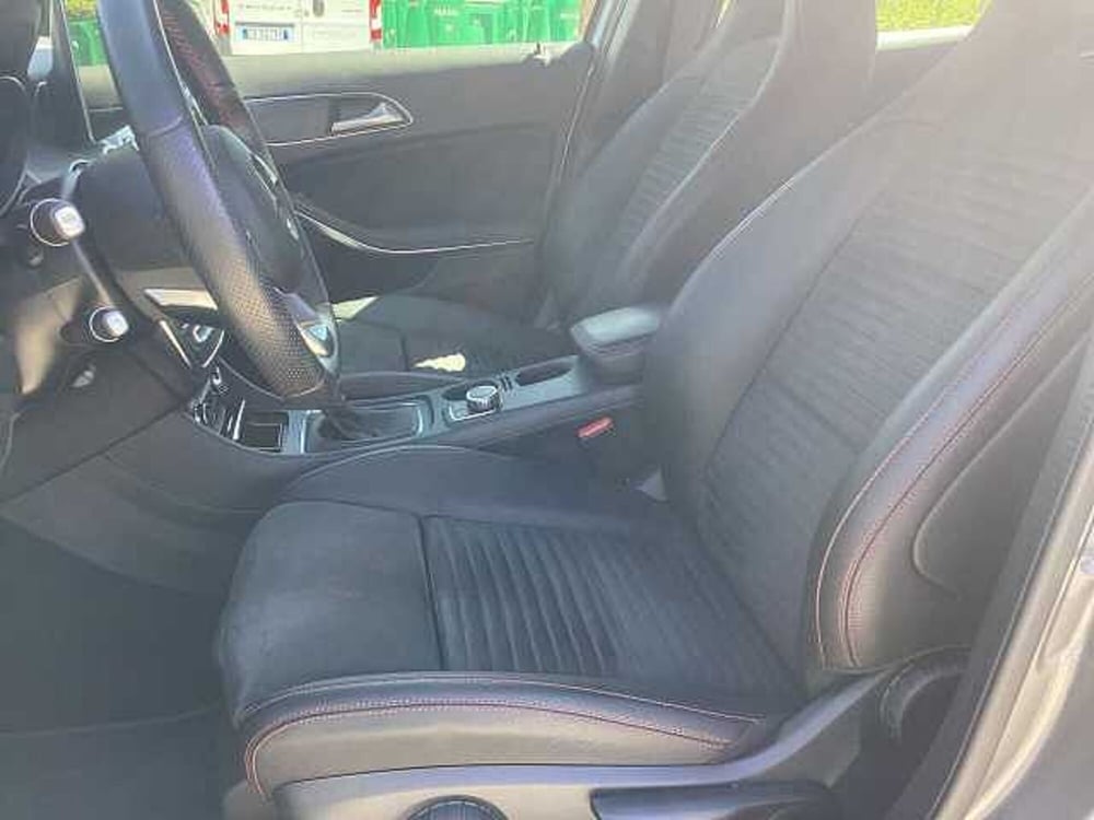 Mercedes-Benz GLA SUV usata a Roma (13)