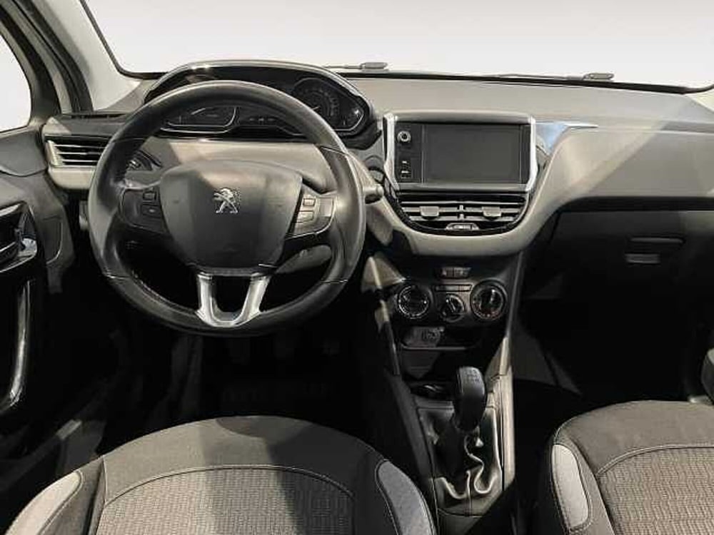Peugeot 208 usata a Ravenna (8)