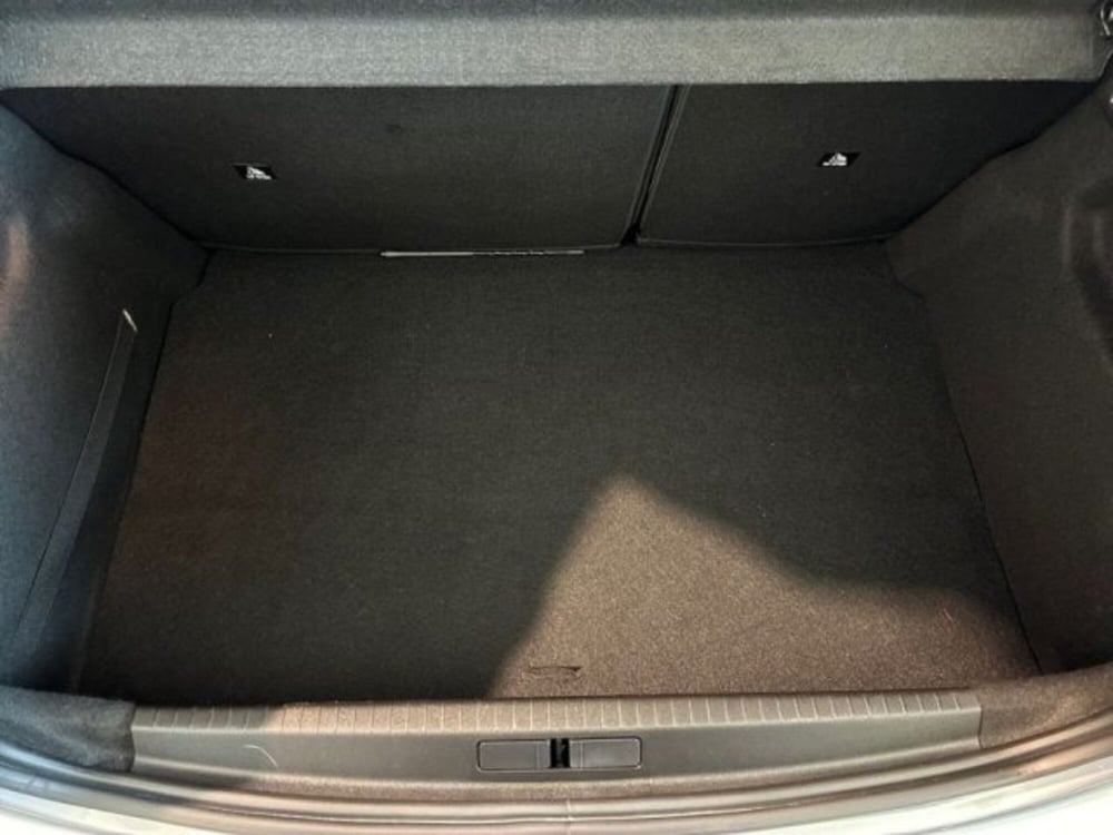 Peugeot 208 usata a Ancona (7)