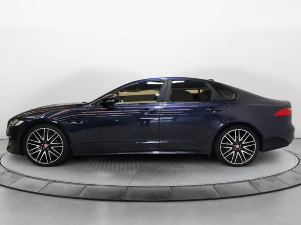 Jaguar XF usata a Modena (3)
