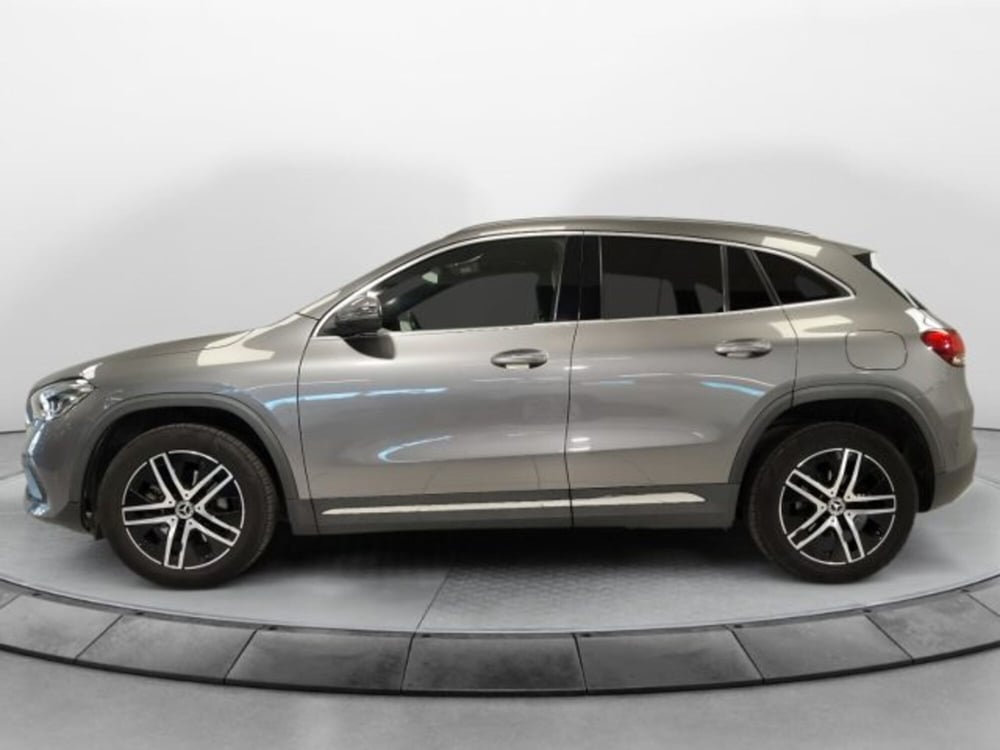 Mercedes-Benz GLA SUV usata a Modena (3)