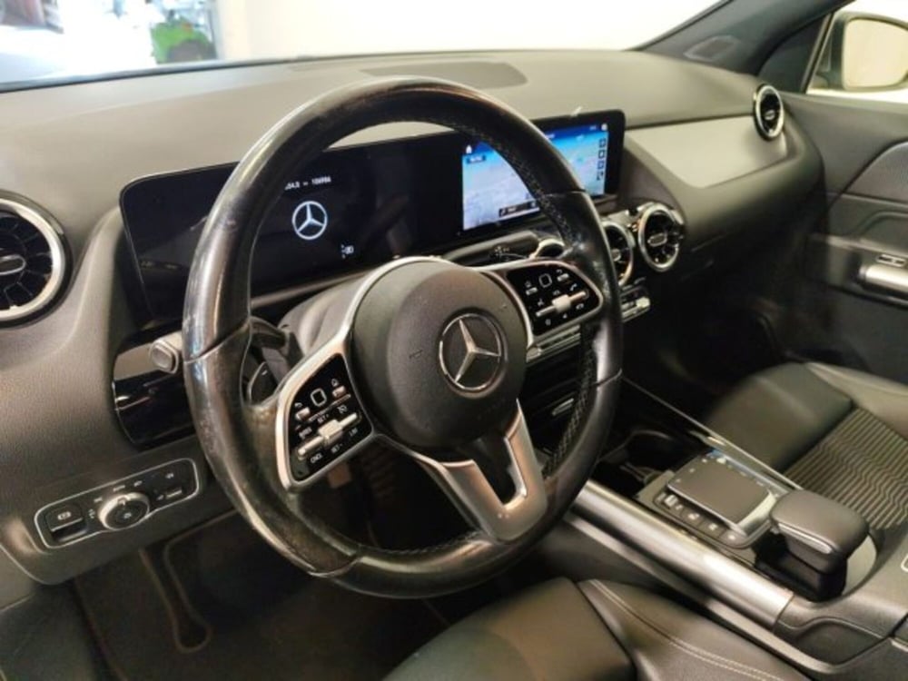 Mercedes-Benz GLA SUV usata a Modena (6)