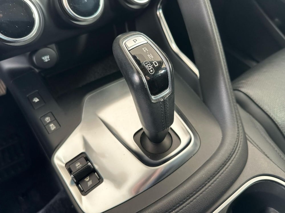 Jaguar E-Pace usata a Brescia (14)