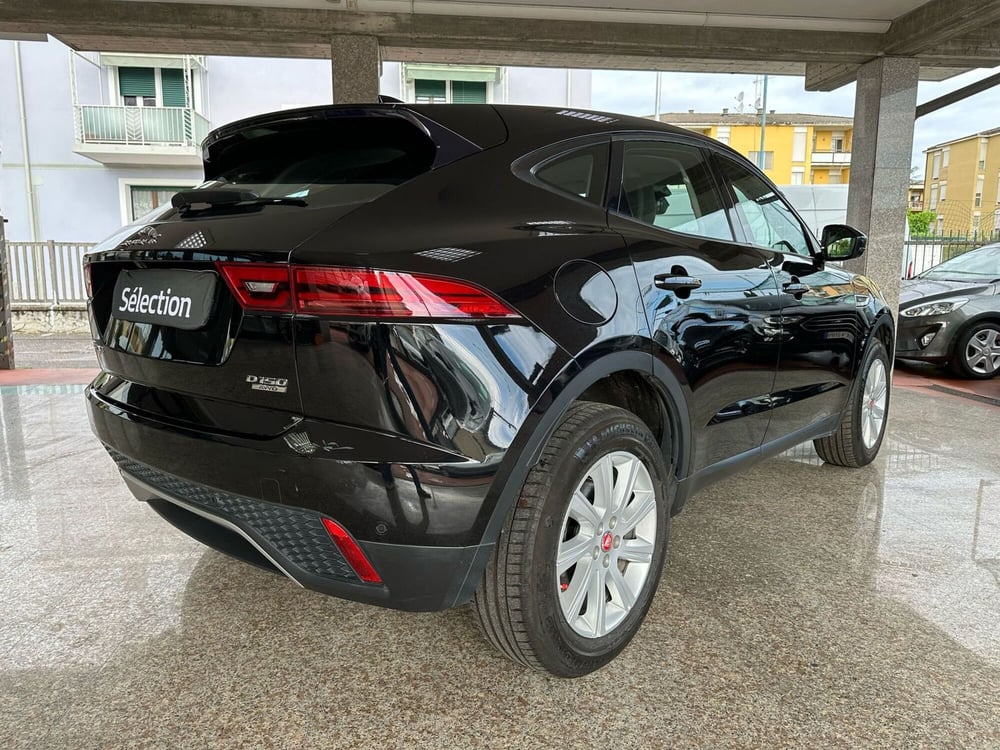Jaguar E-Pace usata a Brescia (4)