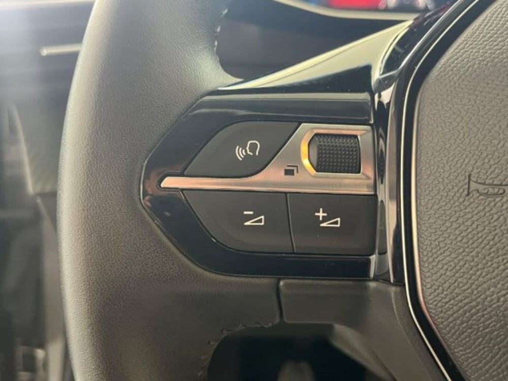 Peugeot 208 usata a Trapani (19)
