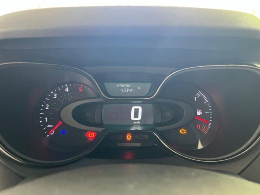 Renault Captur usata a Trapani (10)