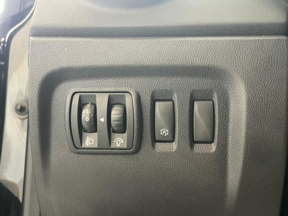Renault Captur usata a Trapani (13)
