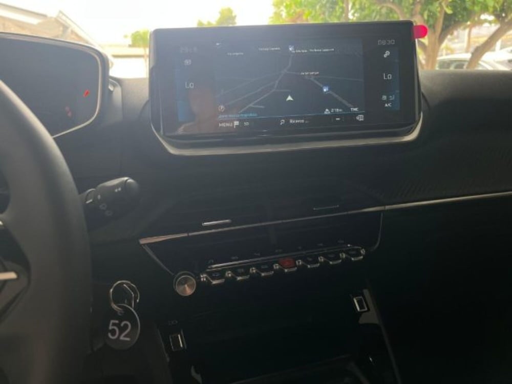 Peugeot 2008 nuova a Trapani (12)