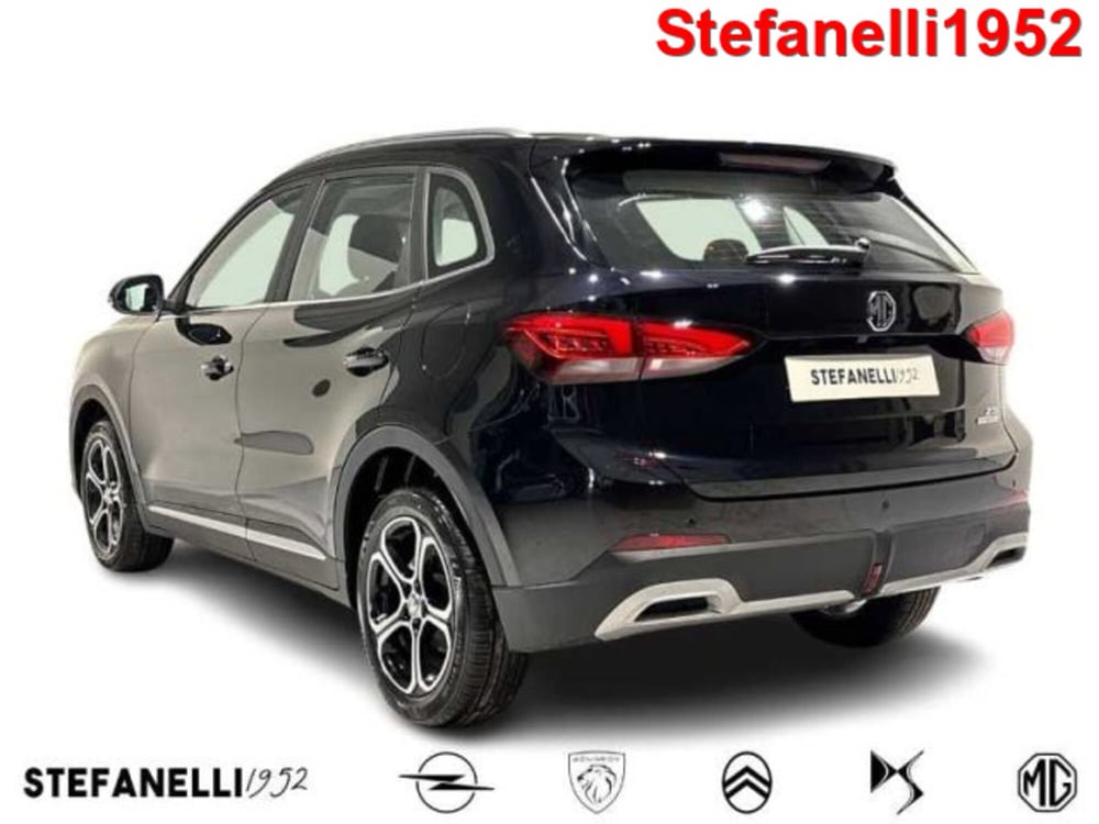 Mg ZS EV nuova a Bologna (5)