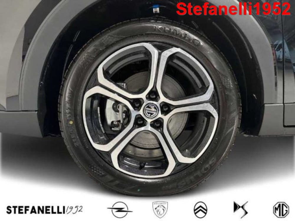 Mg ZS EV nuova a Bologna (8)