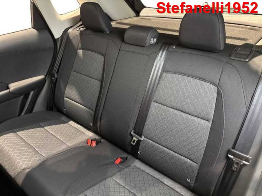 Mg ZS EV nuova a Bologna (9)