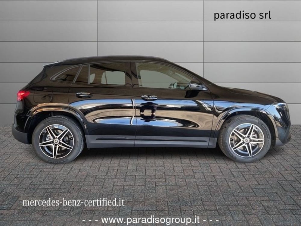 Mercedes-Benz EQA nuova a Catanzaro (5)