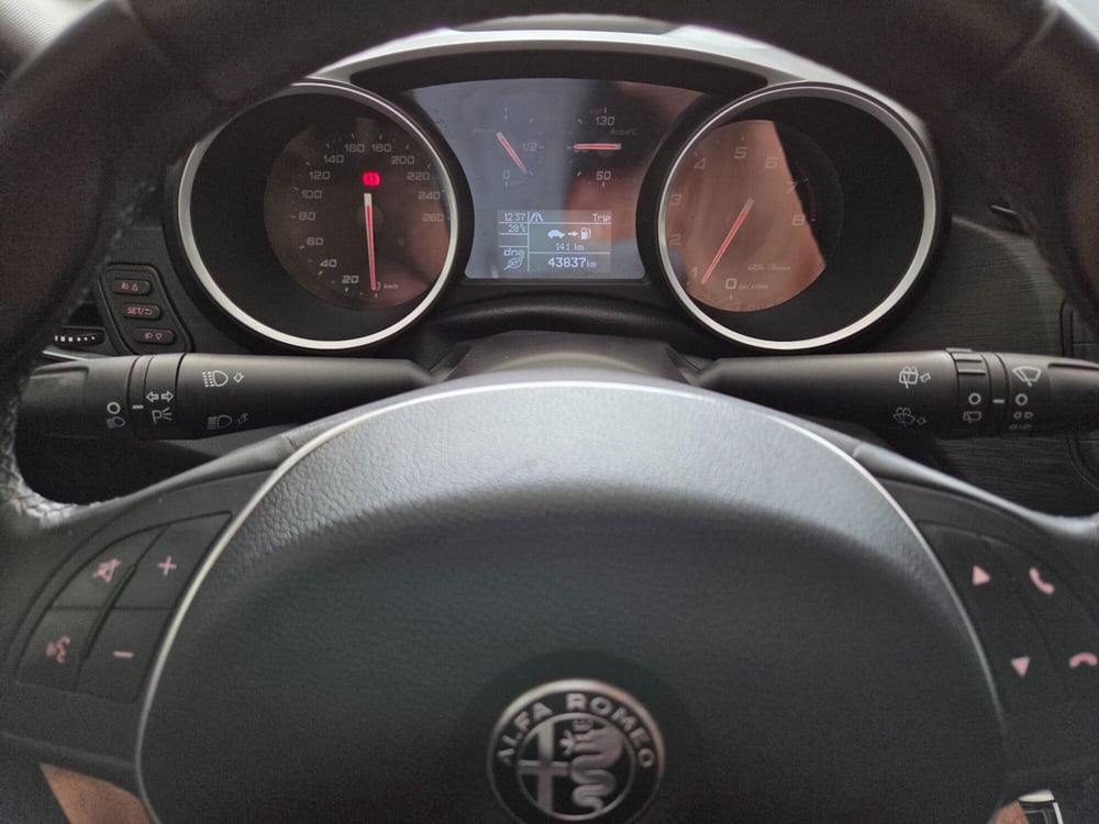 Alfa Romeo Giulietta usata a Torino (11)
