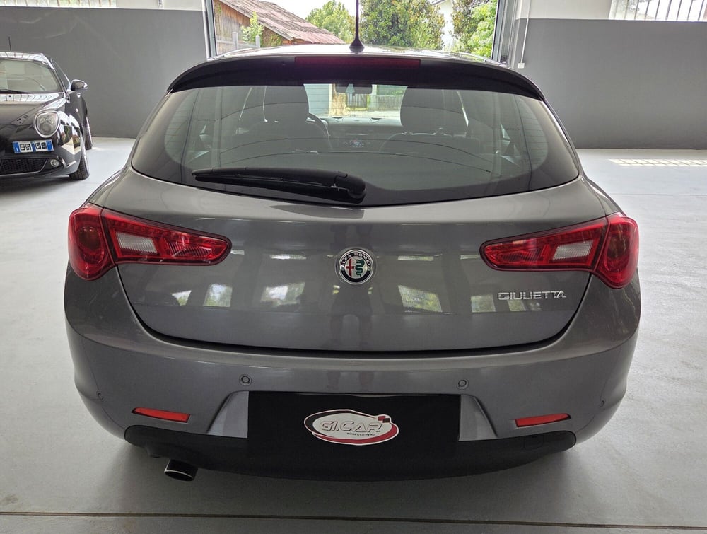 Alfa Romeo Giulietta usata a Torino (6)