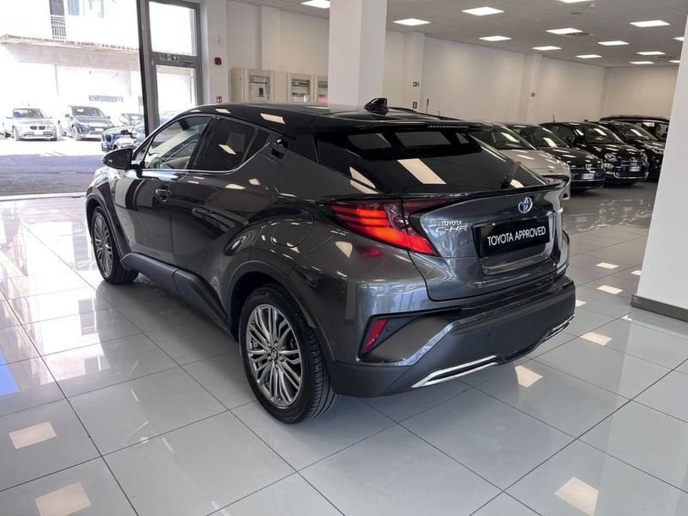 Toyota Toyota C-HR usata a Prato (6)