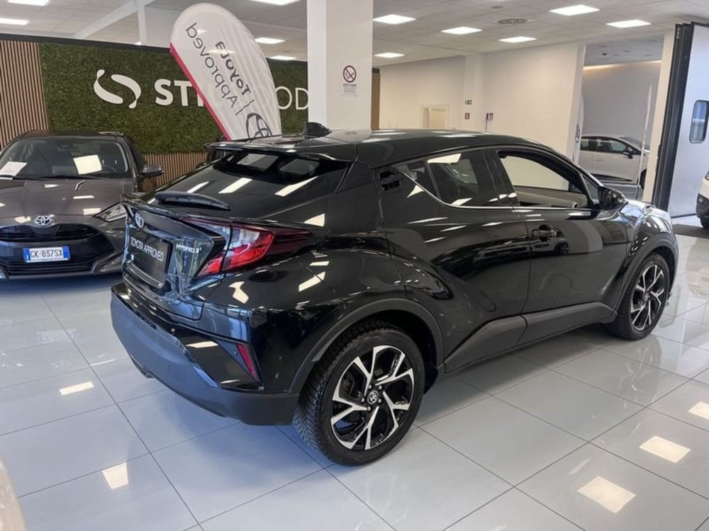 Toyota Toyota C-HR usata a Prato (4)