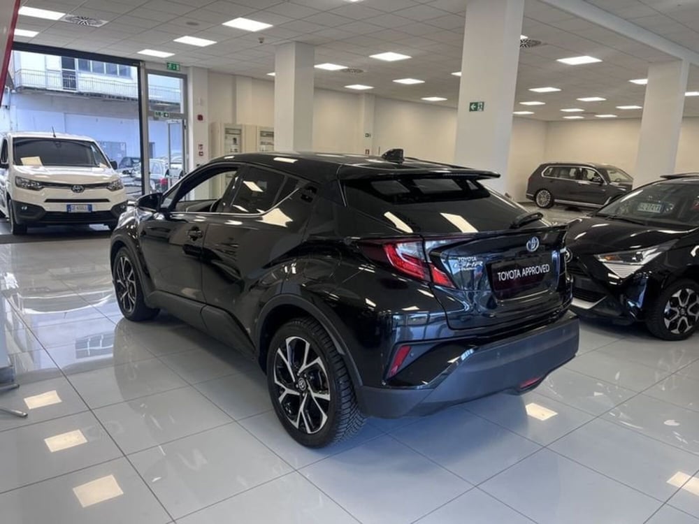 Toyota Toyota C-HR usata a Prato (6)