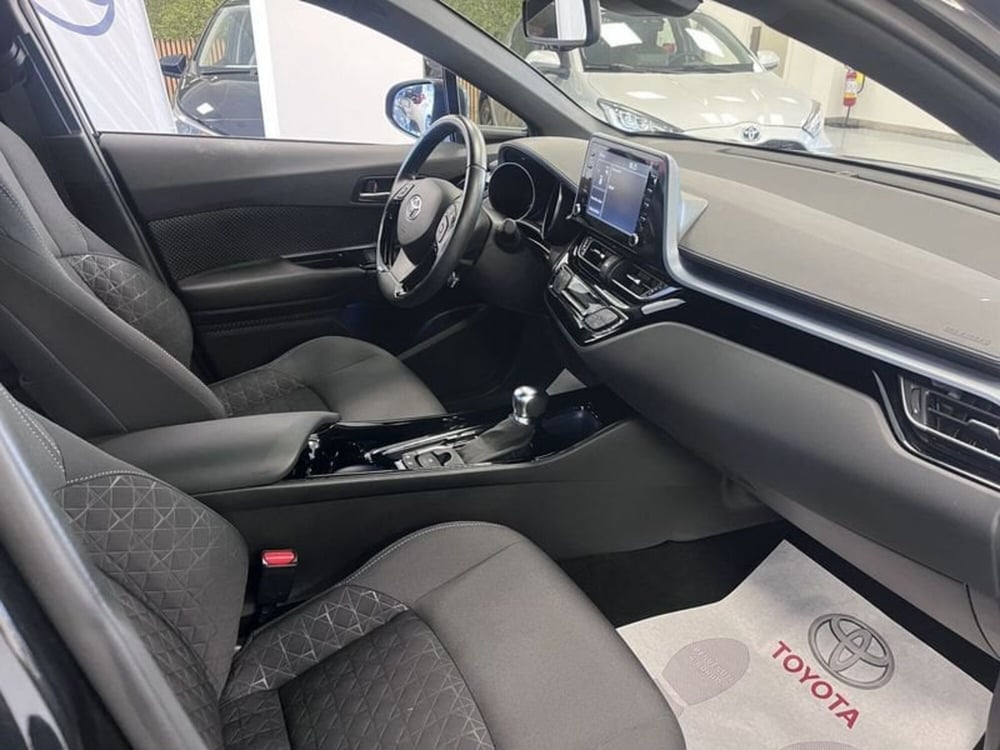 Toyota Toyota C-HR usata a Prato (8)