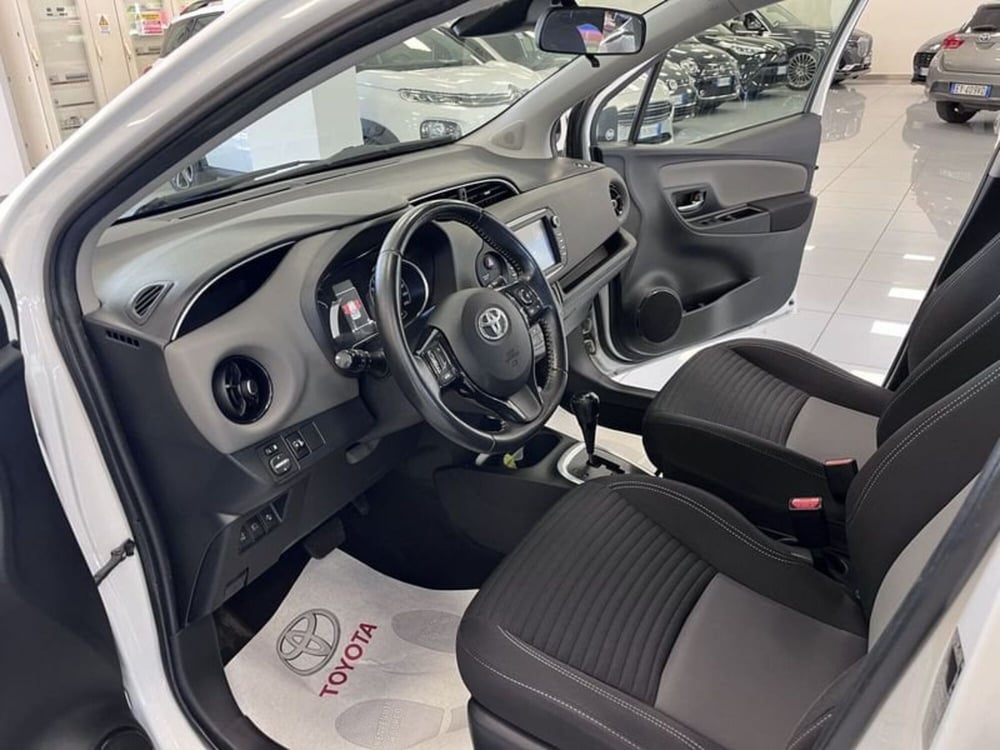 Toyota Yaris usata a Prato (7)