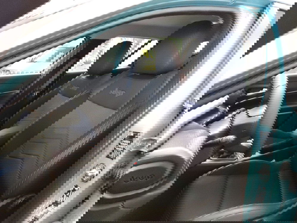 Jeep Avenger nuova a Monza e Brianza (12)