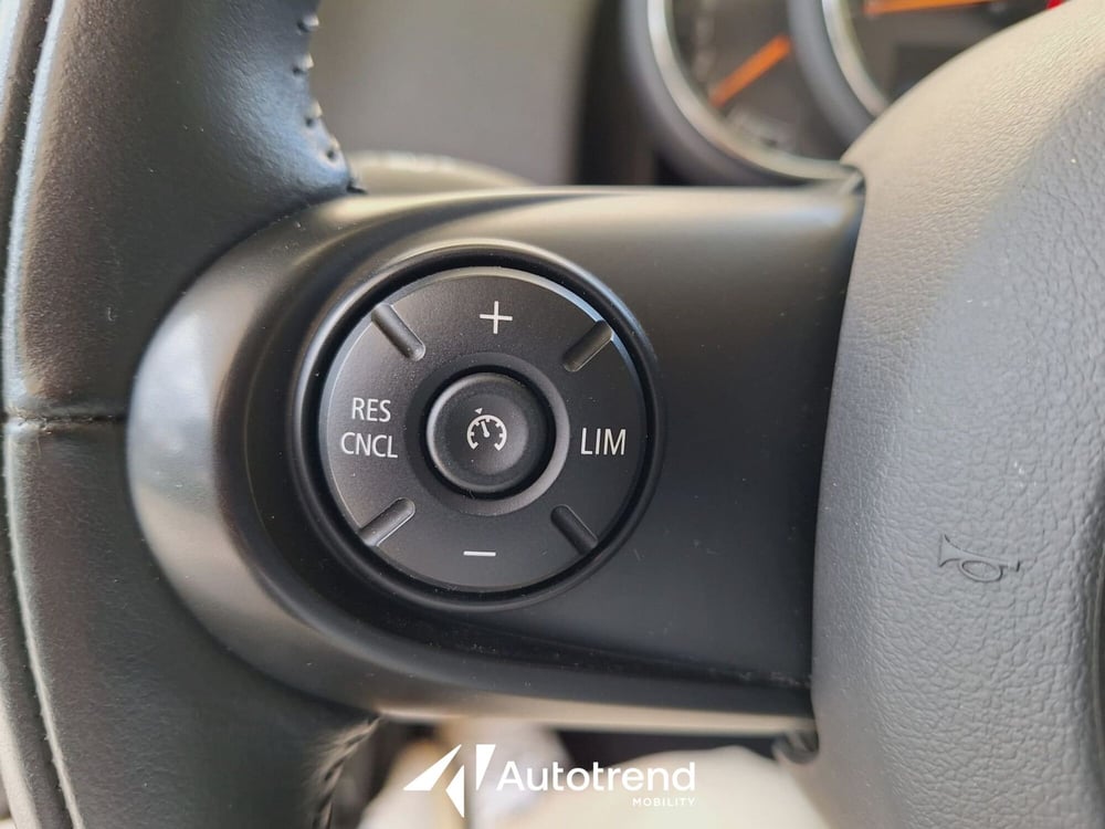 MINI Mini Countryman usata a Bari (10)
