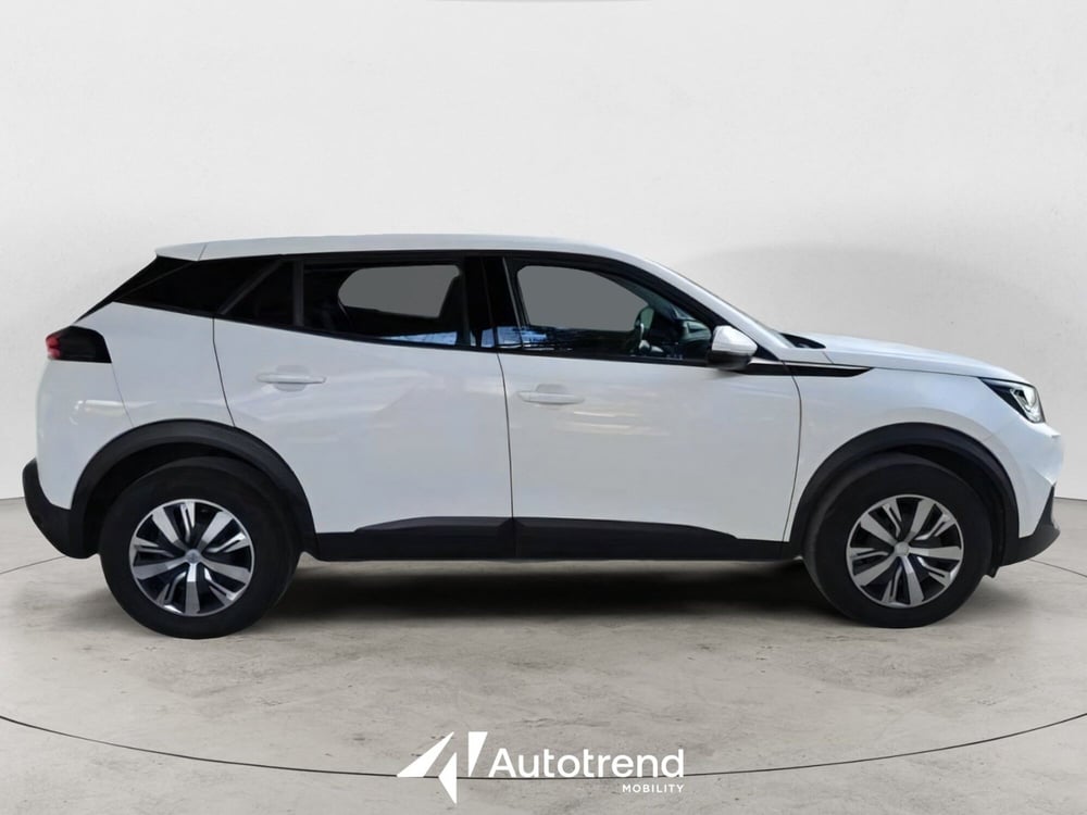 Peugeot 2008 usata a Bari (4)