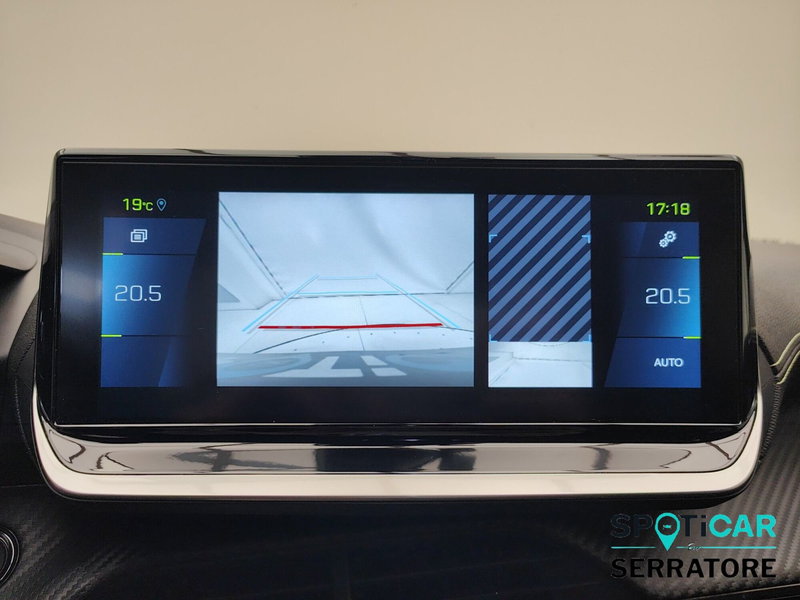 Peugeot 208 usata a Como (11)