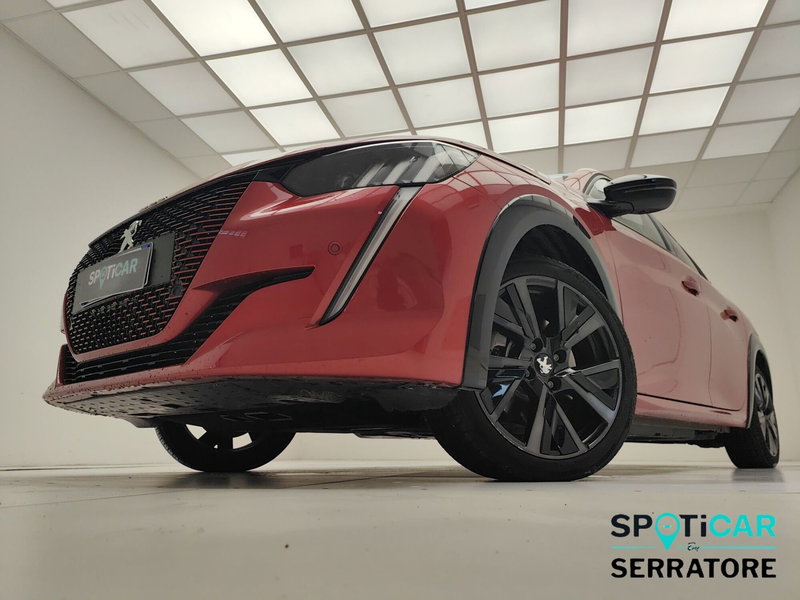 Peugeot 208 usata a Como (3)