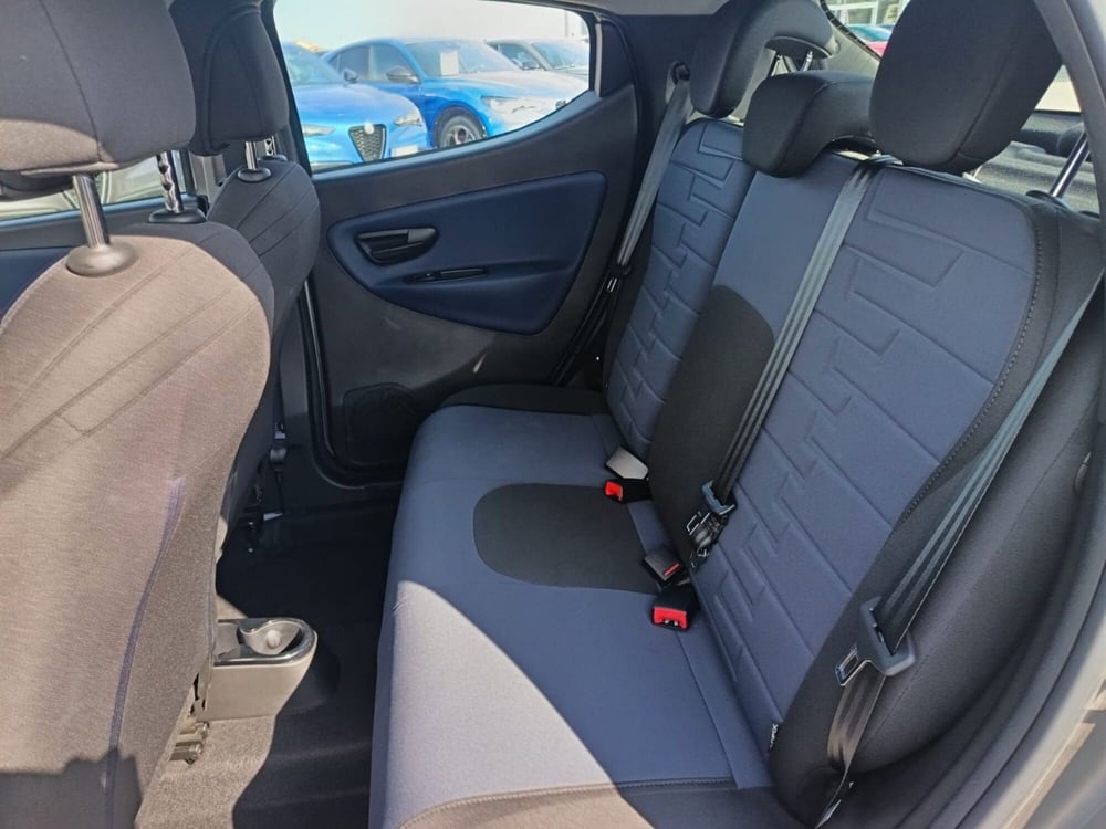 Lancia Ypsilon usata a Alessandria (14)