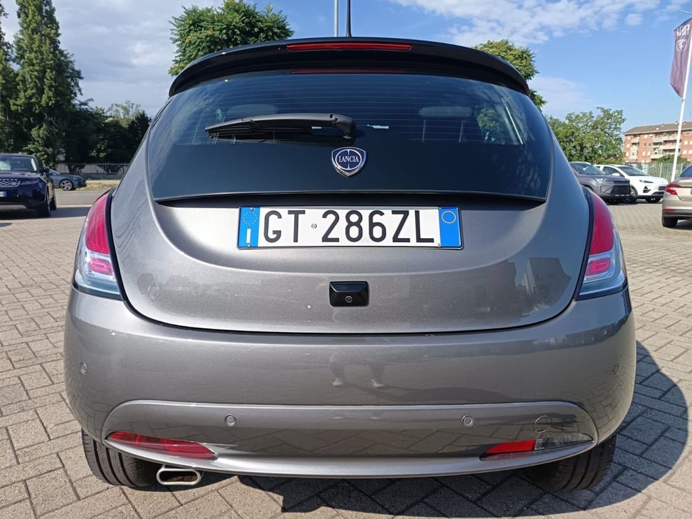 Lancia Ypsilon usata a Alessandria (6)