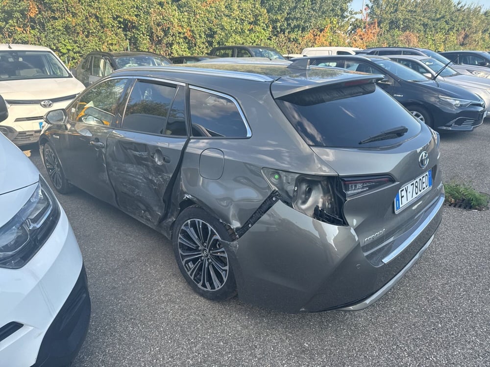 Toyota Corolla Touring Sports usata a Piacenza (4)