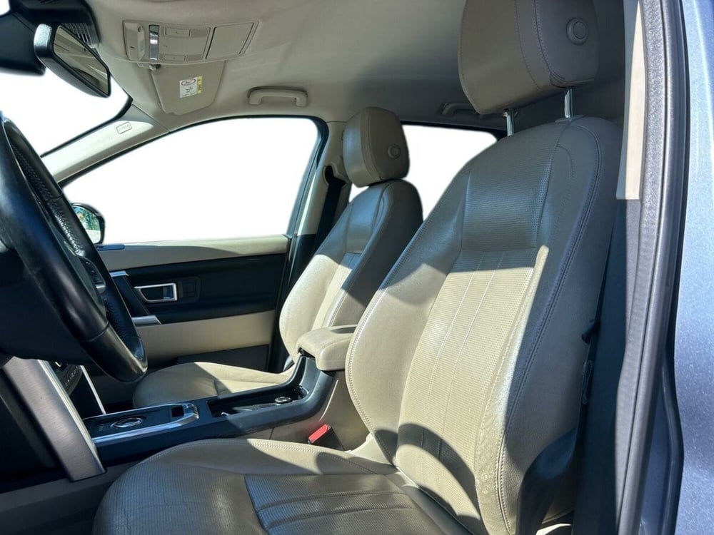 Land Rover Discovery Sport usata a Lecco (10)