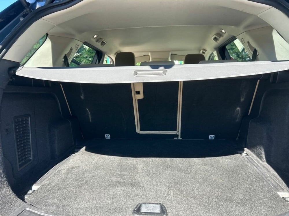 Land Rover Discovery Sport usata a Lecco (12)