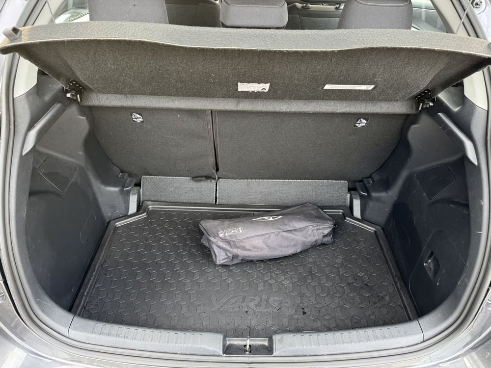 Toyota Yaris usata a Como (10)