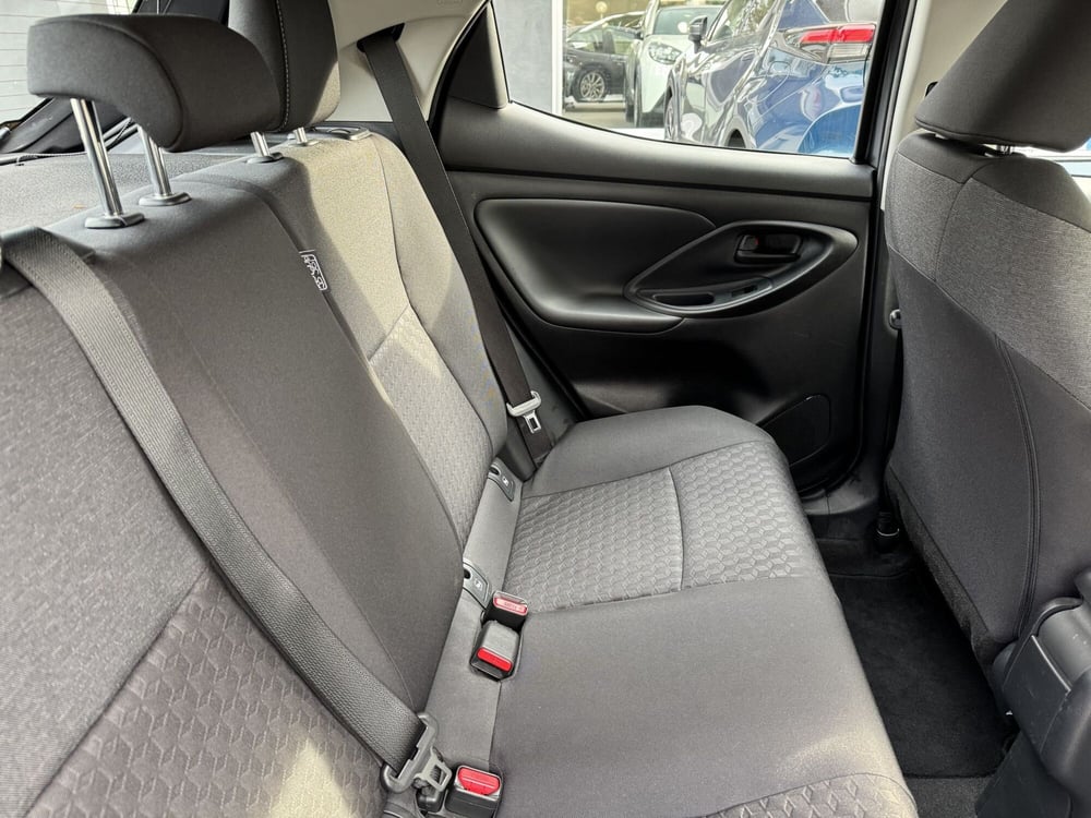 Toyota Yaris usata a Como (6)