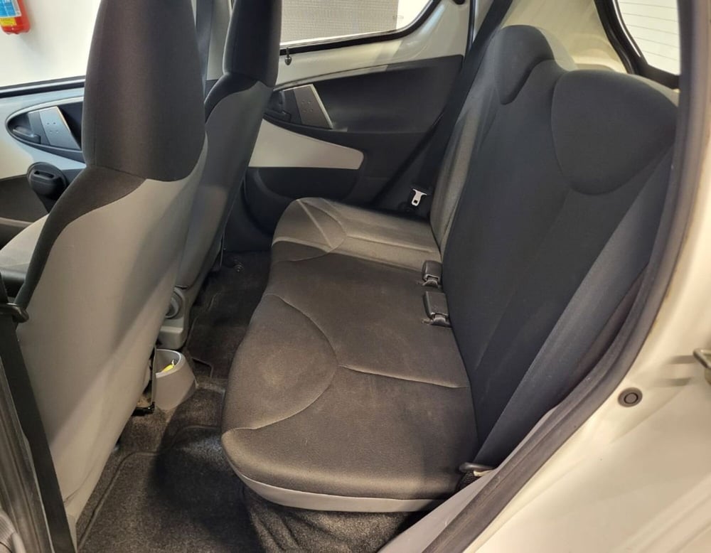 Toyota Aygo usata a Ferrara (7)