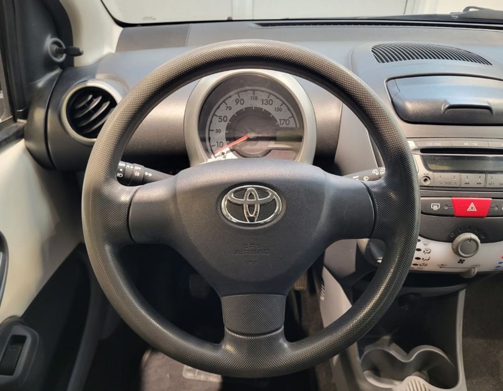 Toyota Aygo usata a Ferrara (9)