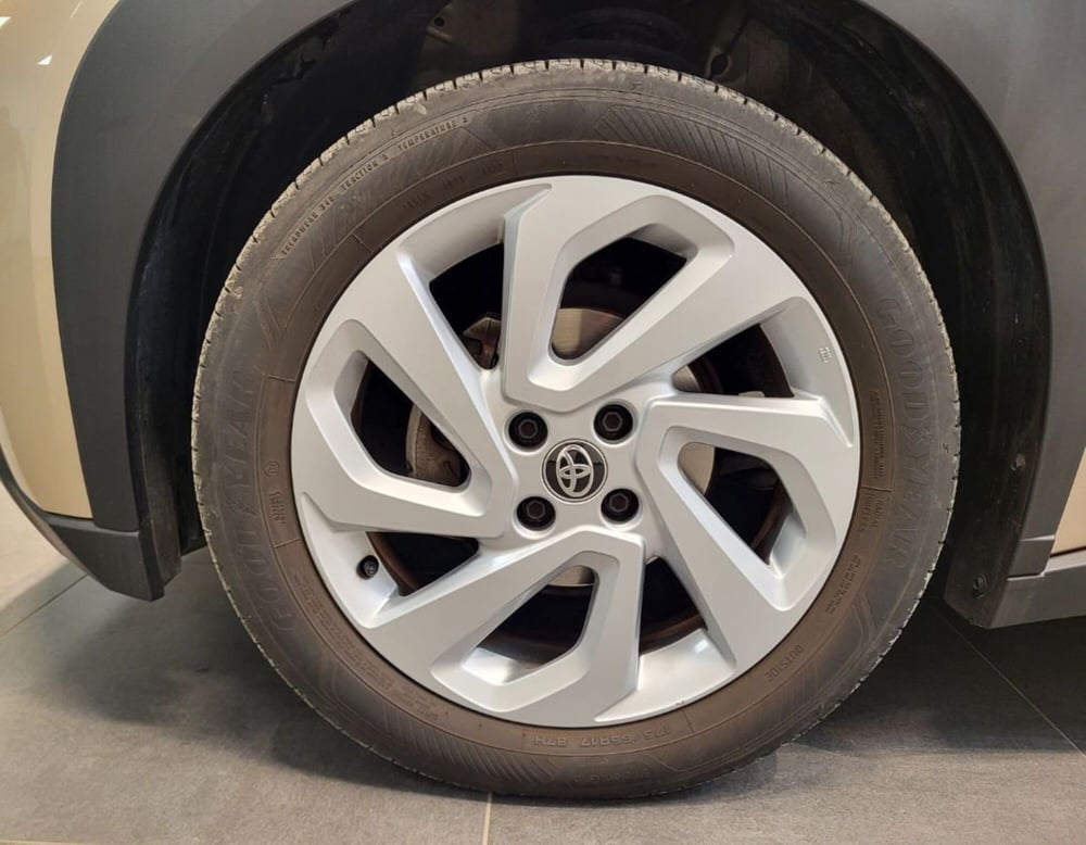 Toyota Aygo X usata a Ferrara (15)
