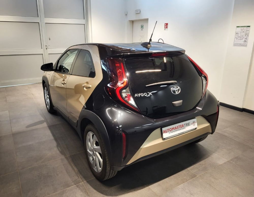 Toyota Aygo X usata a Ferrara (17)