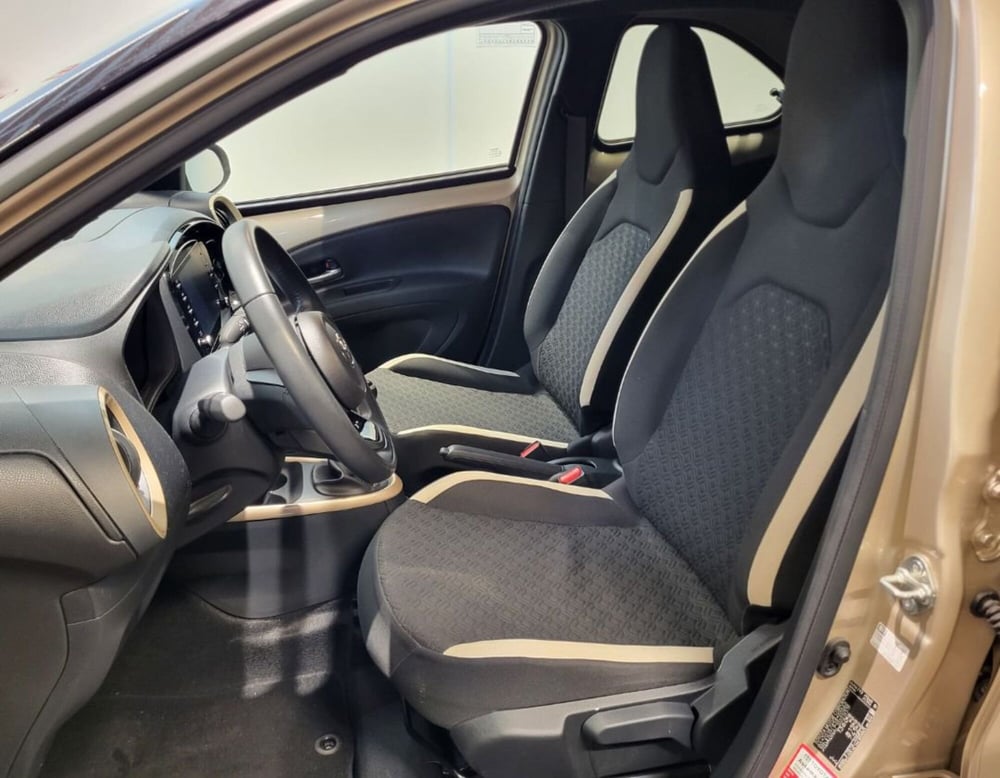 Toyota Aygo X usata a Ferrara (6)