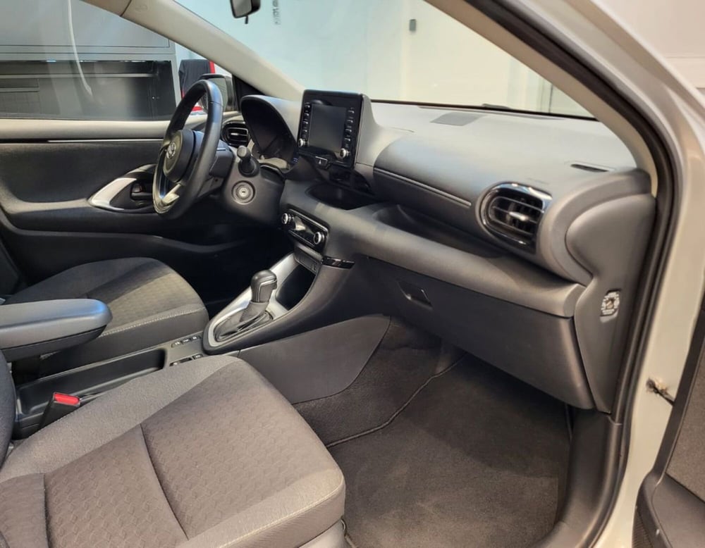 Toyota Yaris usata a Ferrara (12)