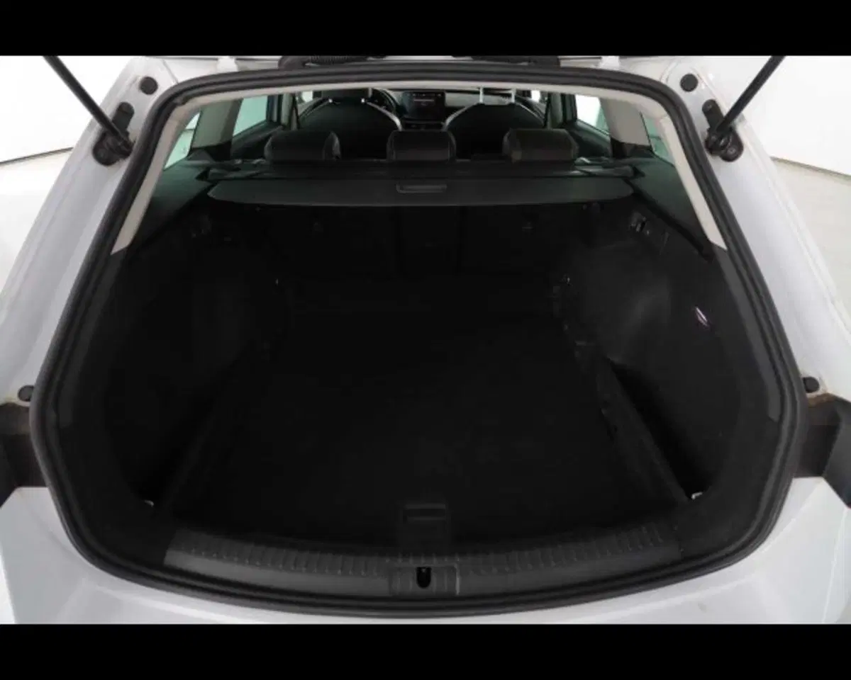 SEAT Leon ST usata a Bologna (15)