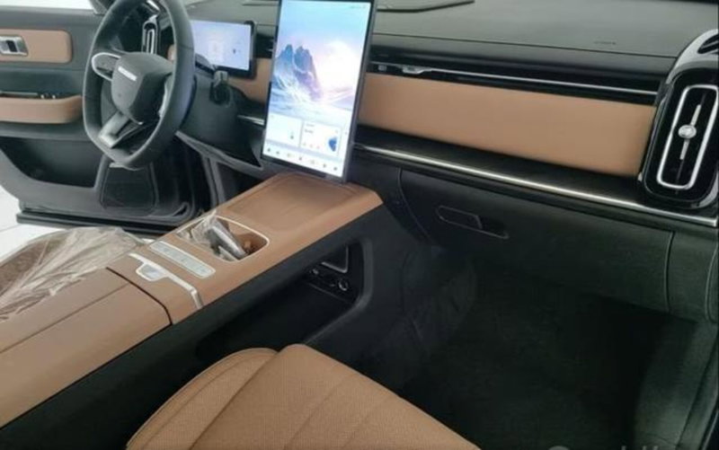 Jaecoo Jaecoo 7 SHS nuova a Bologna (13)