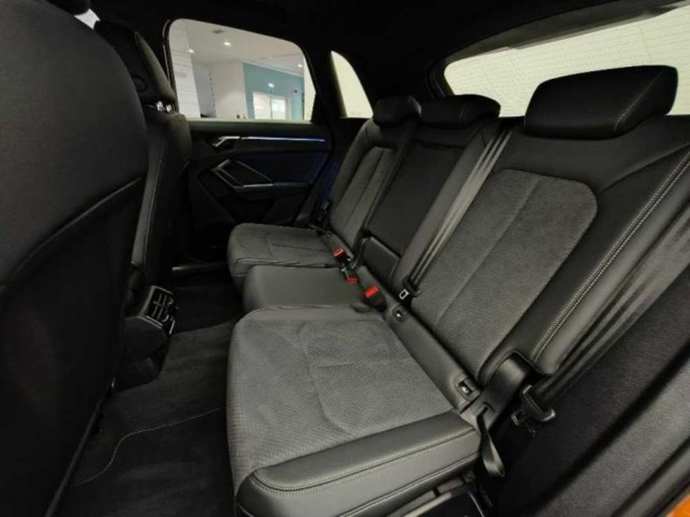 Audi Q3 nuova a Bologna (16)