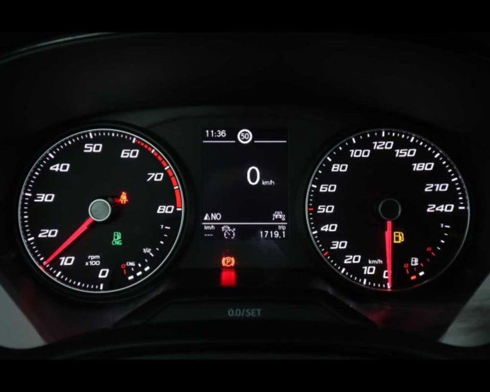 SEAT Arona usata a Bologna (11)